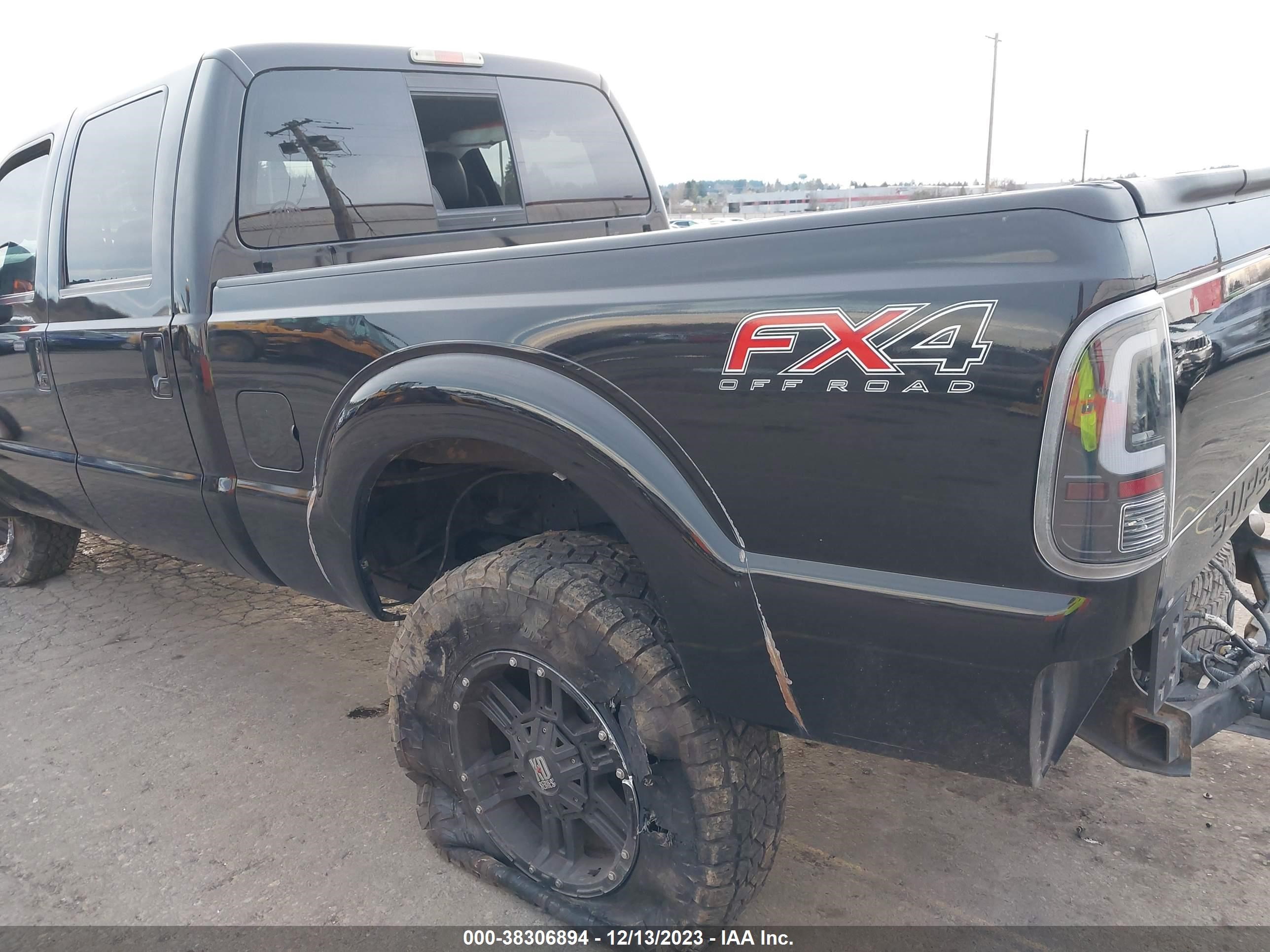 Photo 14 VIN: 1FT8W3BT5FEC06209 - FORD F350 