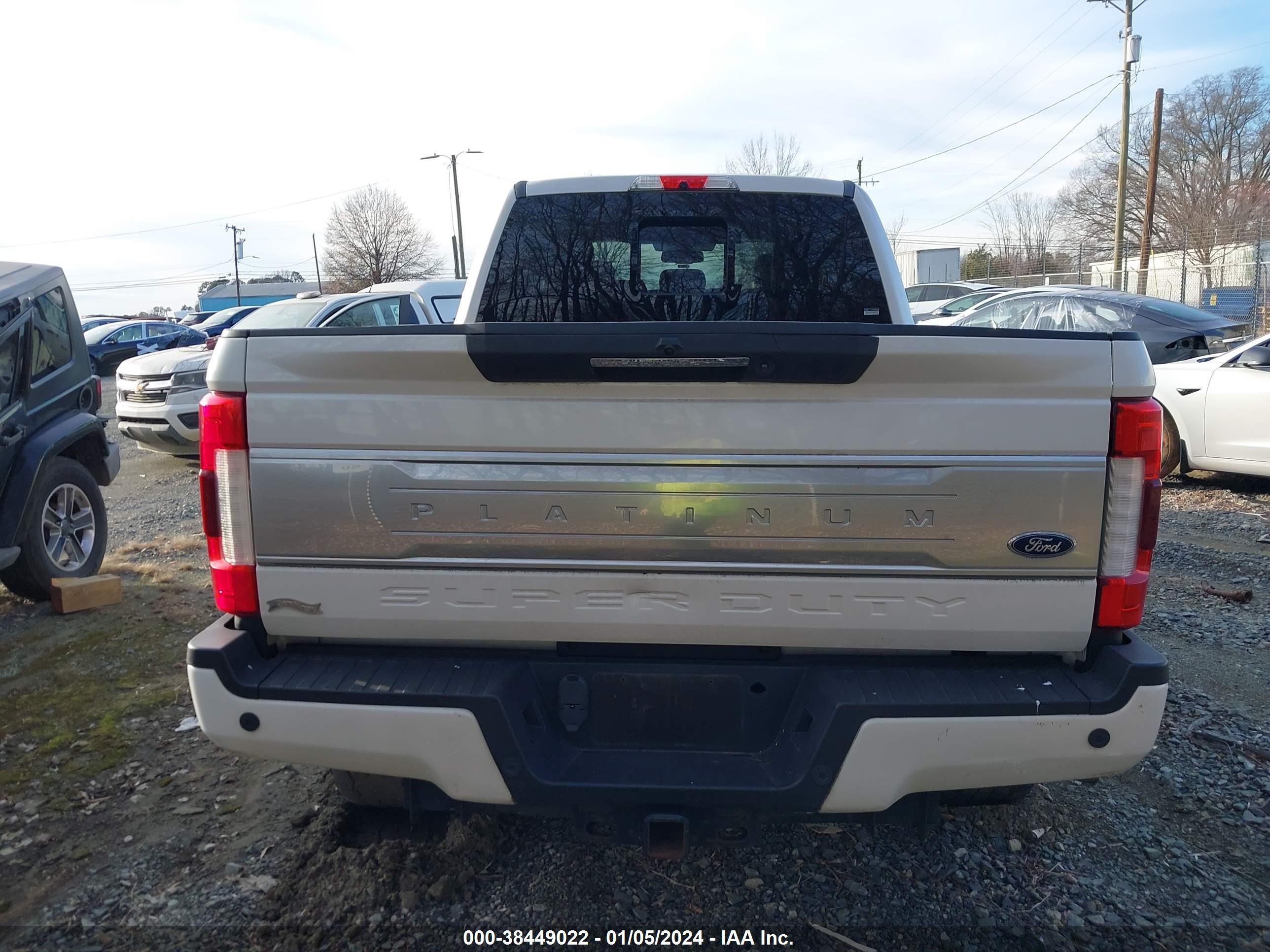 Photo 7 VIN: 1FT8W3BT5HEE38408 - FORD F350 