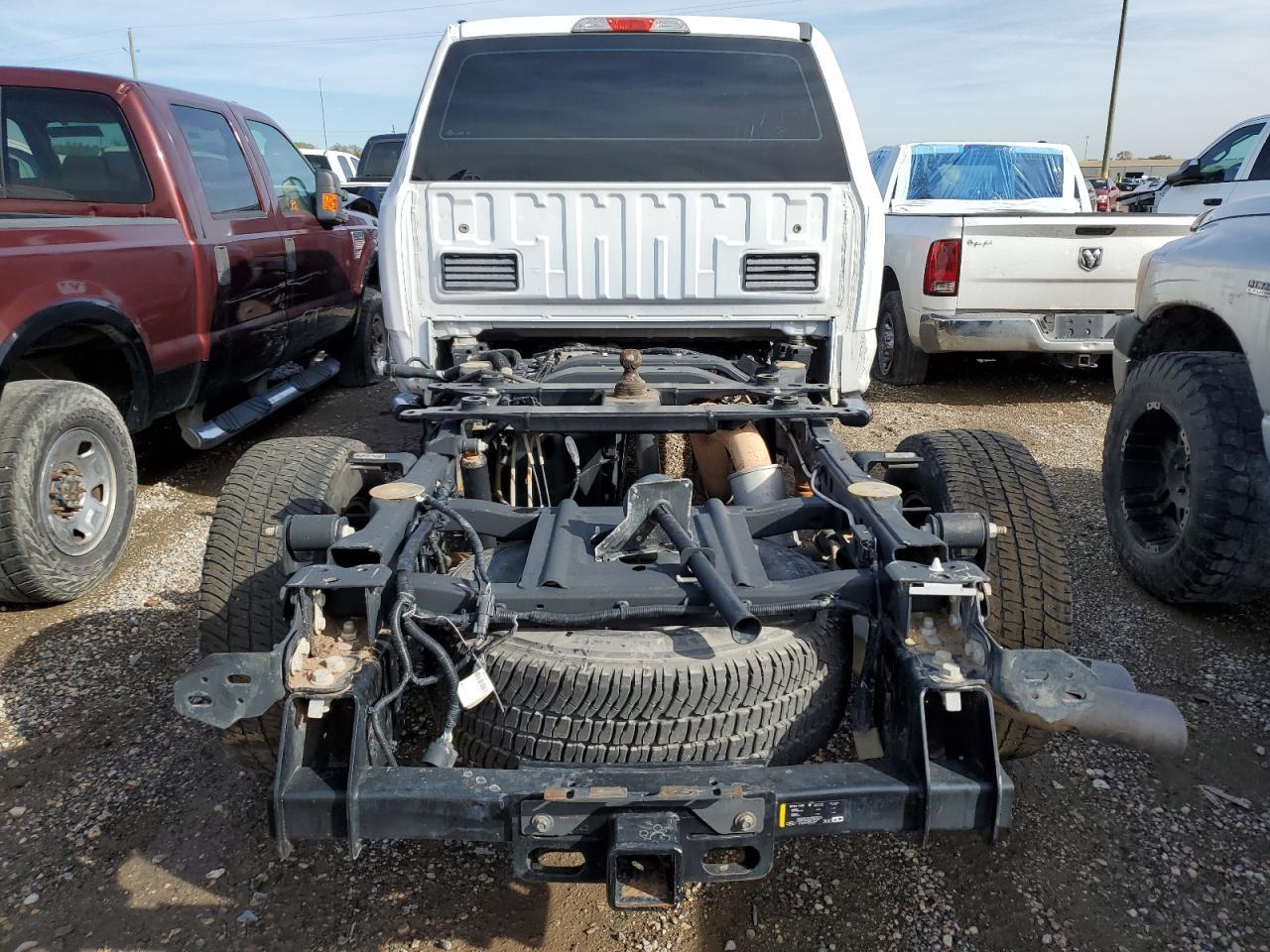 Photo 5 VIN: 1FT8W3BT5JEC33368 - FORD F350 