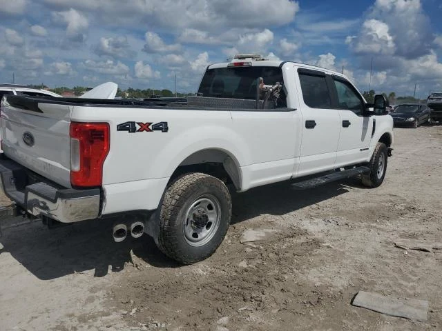 Photo 2 VIN: 1FT8W3BT5JEC73644 - FORD F350 SUPER 