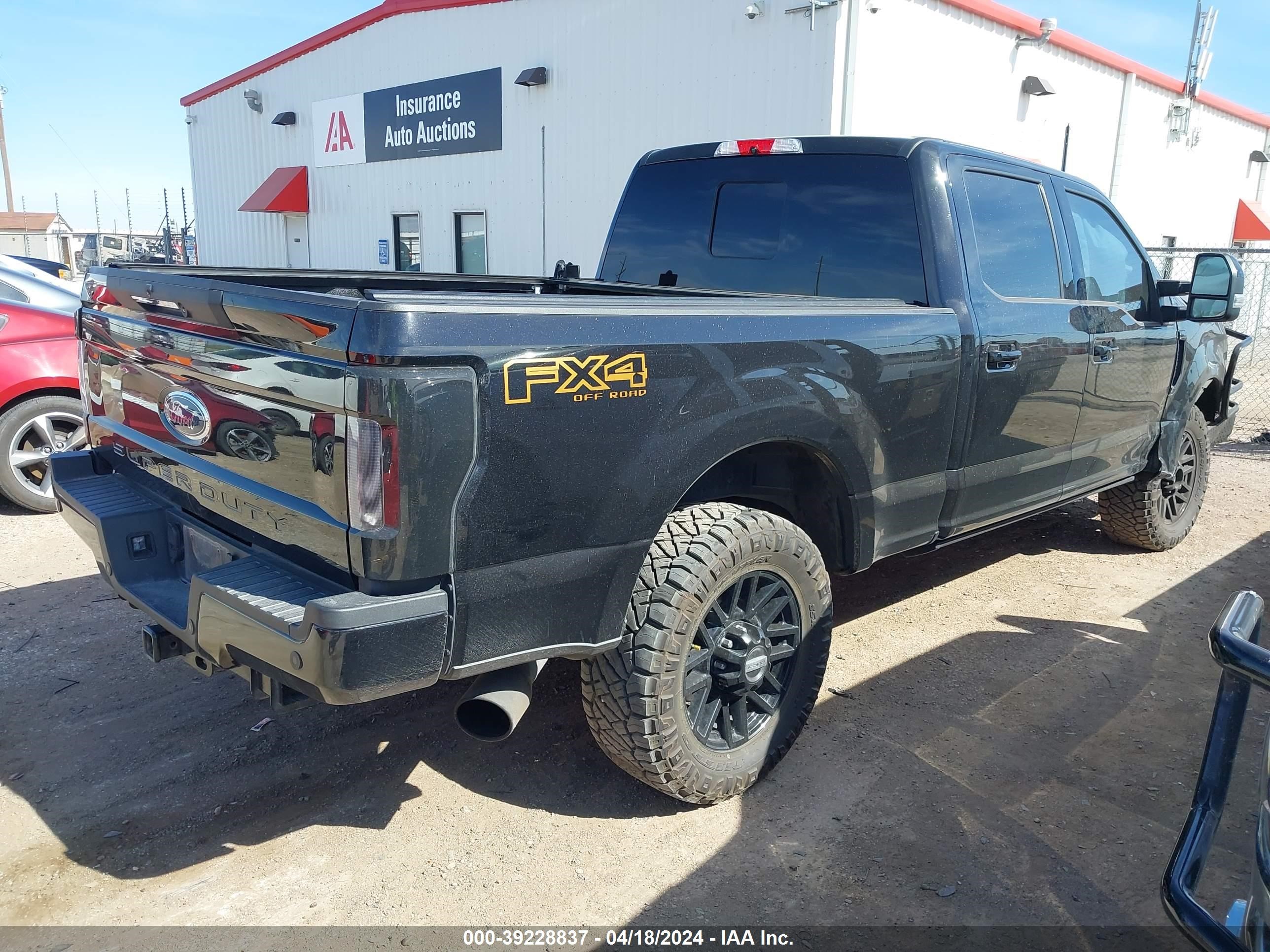 Photo 3 VIN: 1FT8W3BT5KEG03512 - FORD F350 