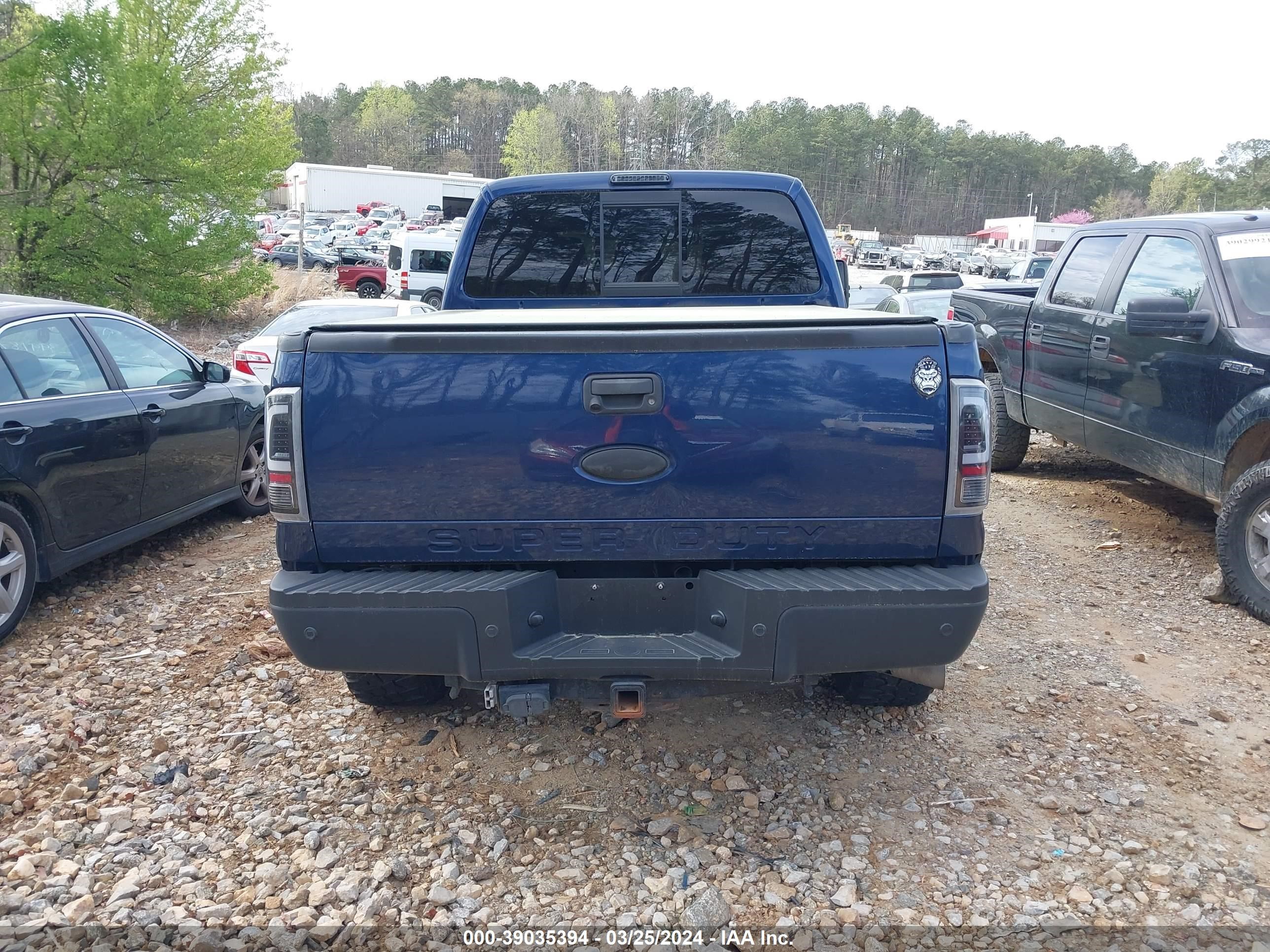 Photo 13 VIN: 1FT8W3BT6BEC80491 - FORD F350 