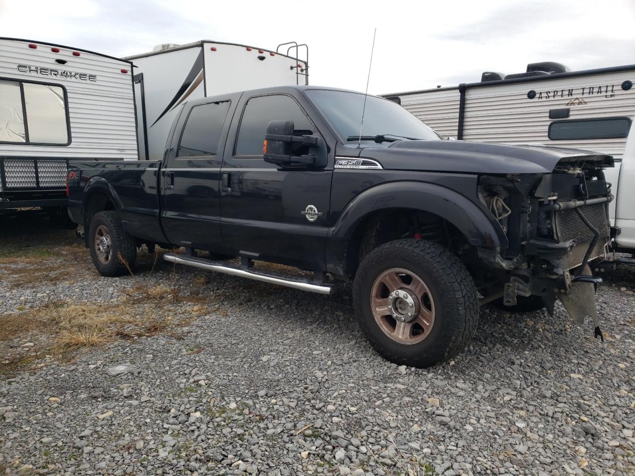 Photo 3 VIN: 1FT8W3BT6DEA63302 - FORD F350 