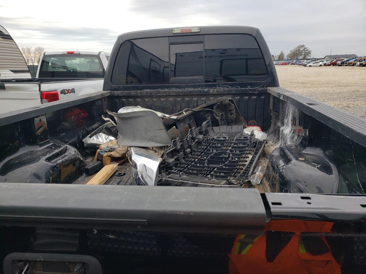 Photo 9 VIN: 1FT8W3BT6DEA63302 - FORD F350 