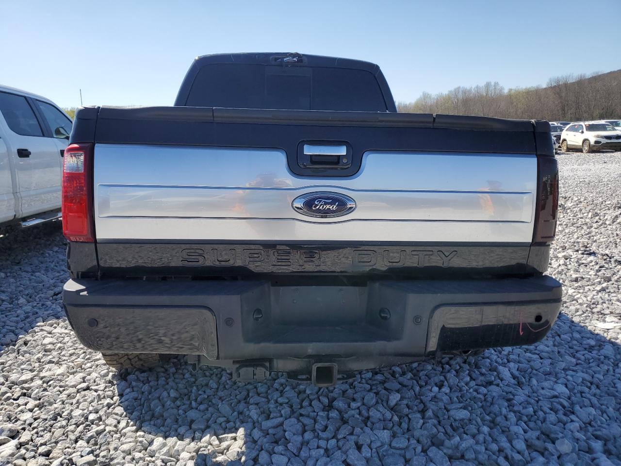 Photo 5 VIN: 1FT8W3BT6DEB83780 - FORD F350 