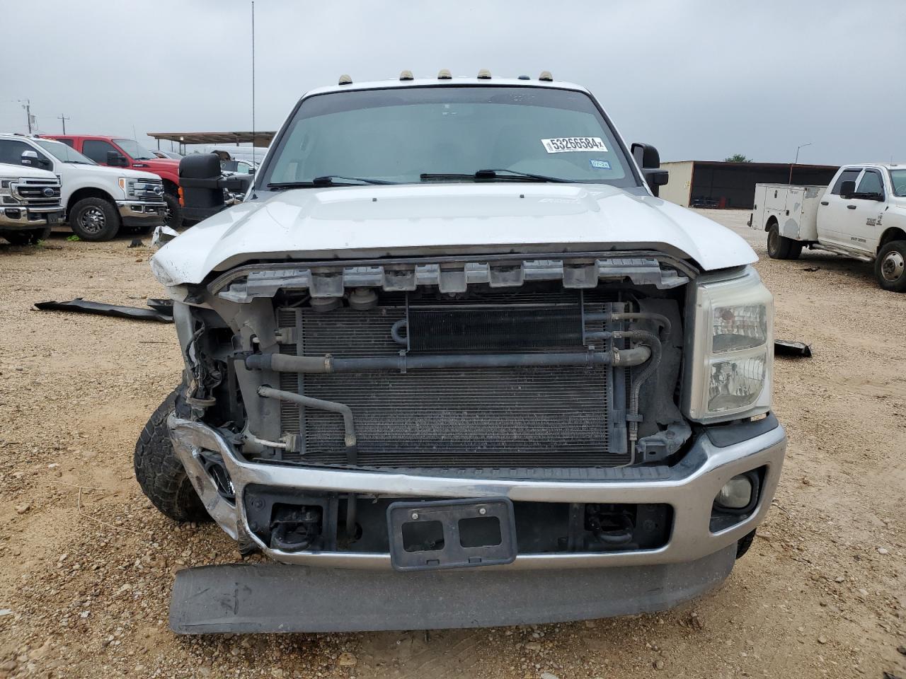 Photo 4 VIN: 1FT8W3BT6EEA52656 - FORD F350 