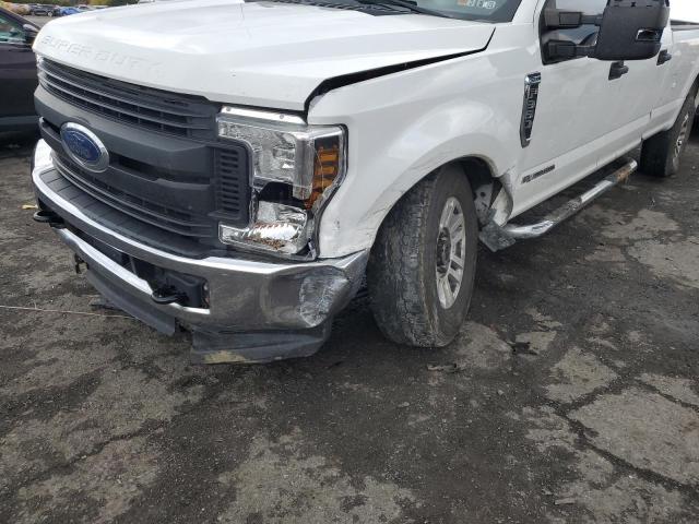 Photo 8 VIN: 1FT8W3BT6JEB72693 - FORD F350 SUPER 