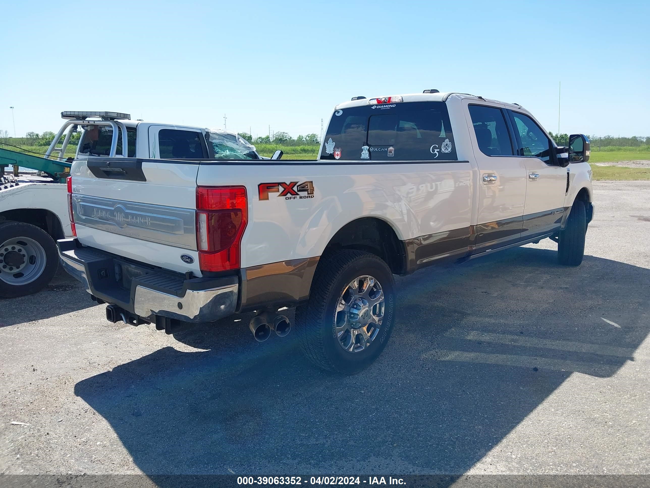 Photo 3 VIN: 1FT8W3BT6LEE05295 - FORD F350 