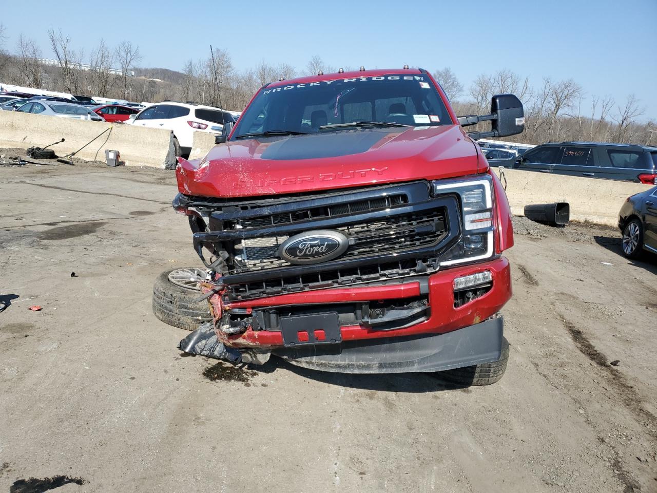 Photo 4 VIN: 1FT8W3BT6NEC30744 - FORD F350 