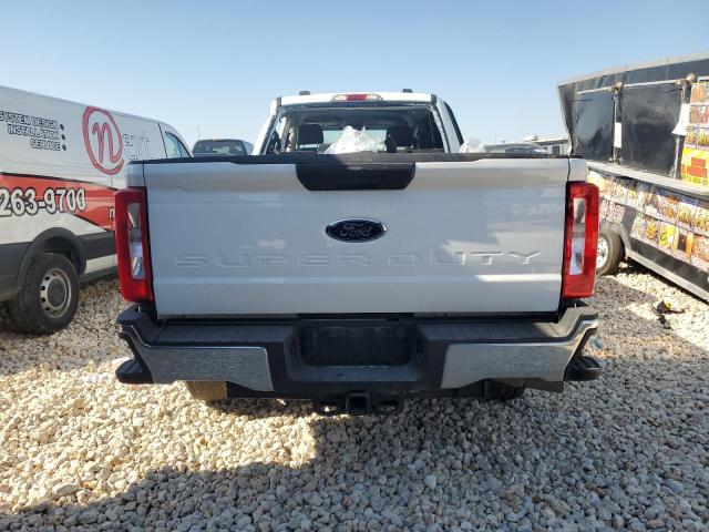 Photo 5 VIN: 1FT8W3BT6PEE15976 - FORD F350 SUPER 