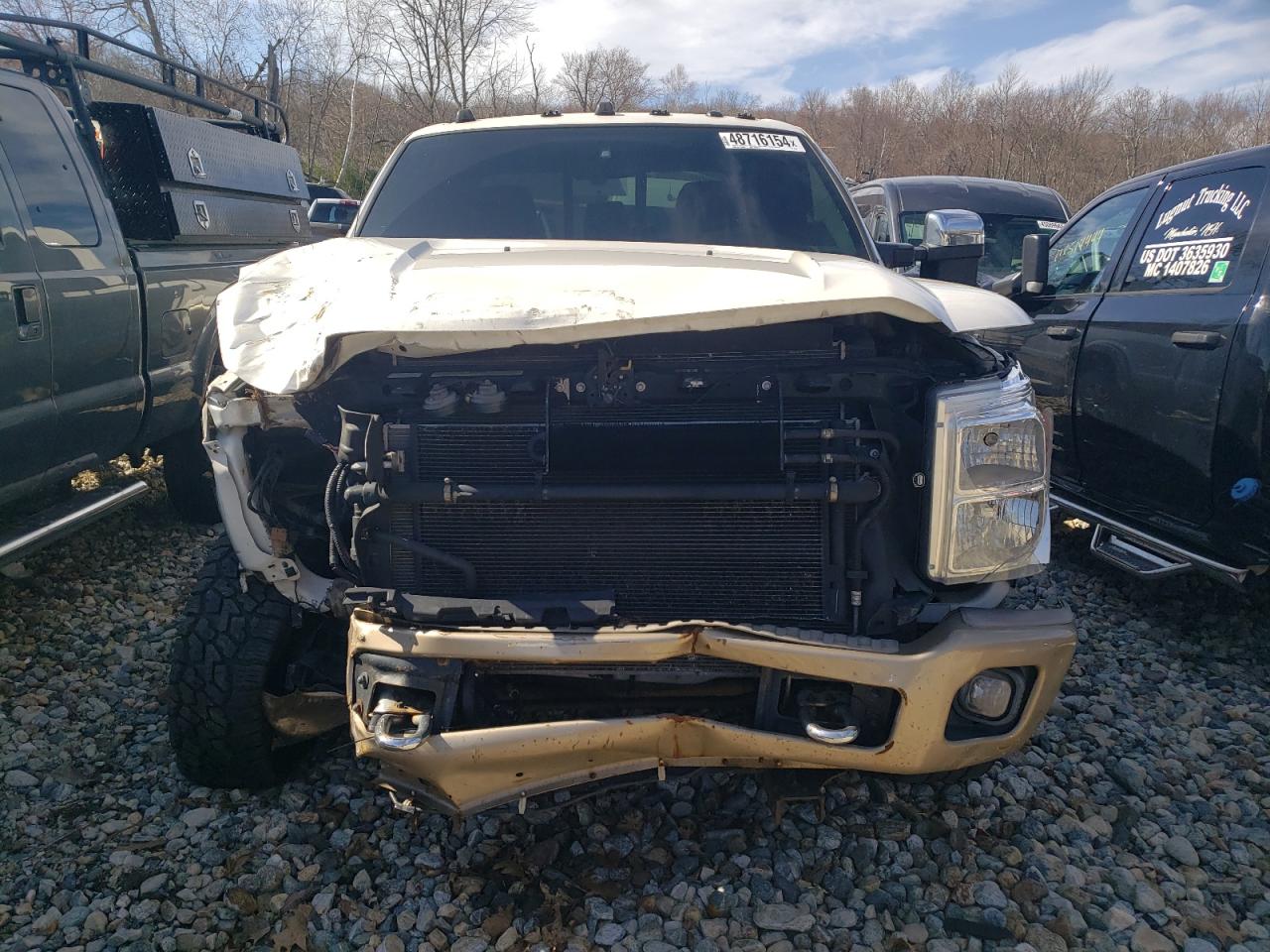 Photo 4 VIN: 1FT8W3BT7BEB85289 - FORD F350 