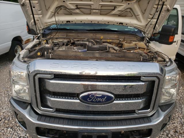 Photo 6 VIN: 1FT8W3BT7BEC57446 - FORD F350 SUPER 