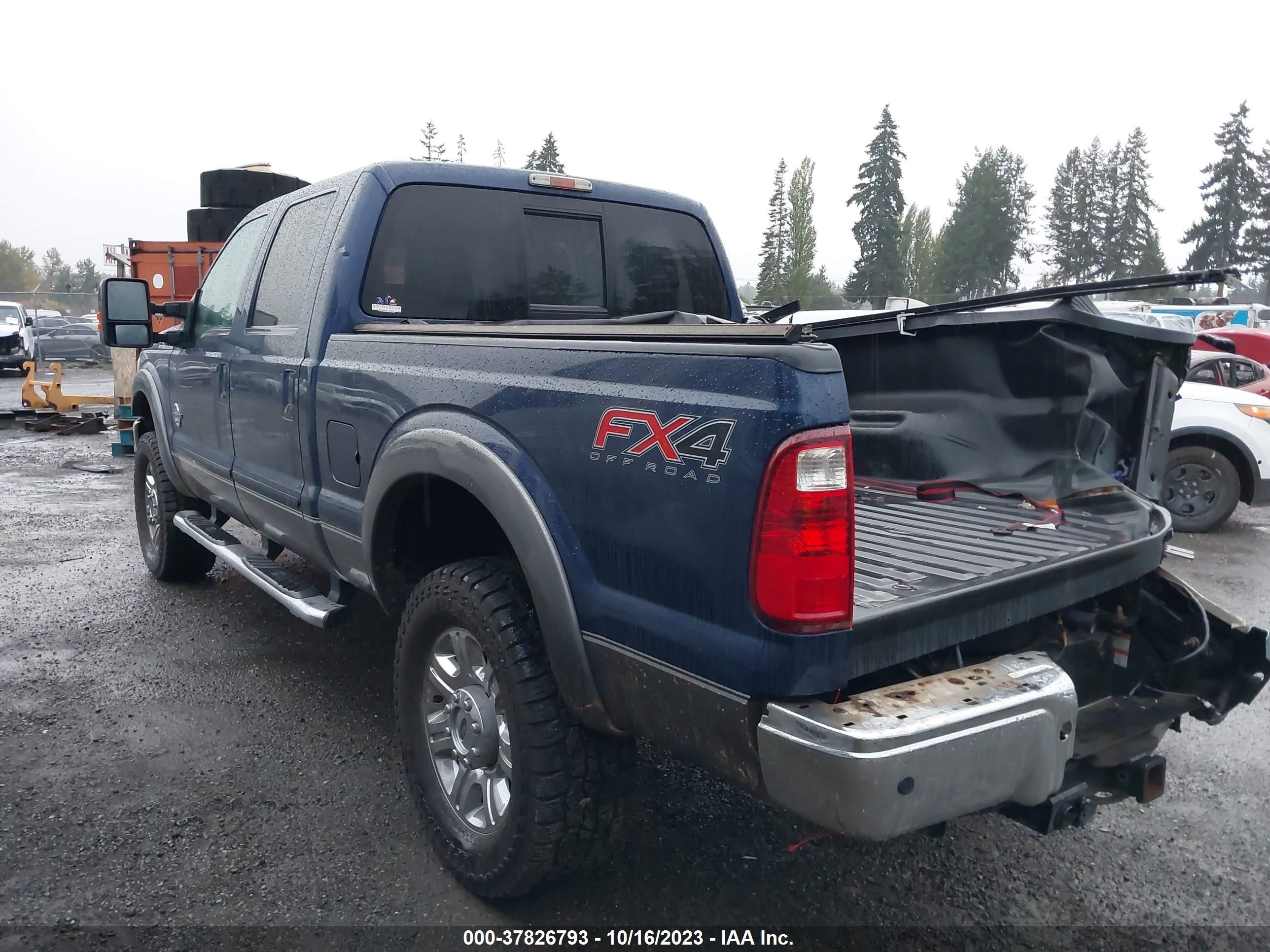 Photo 2 VIN: 1FT8W3BT7CEB67733 - FORD F350 