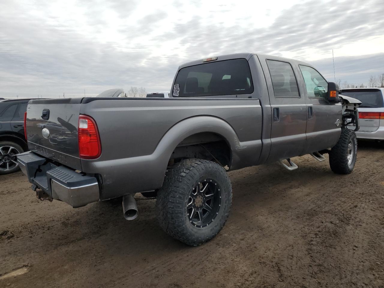 Photo 2 VIN: 1FT8W3BT7CED02015 - FORD F350 