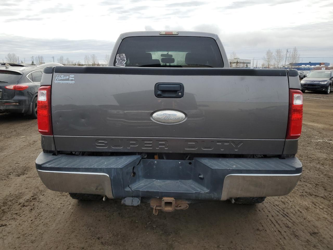 Photo 5 VIN: 1FT8W3BT7CED02015 - FORD F350 