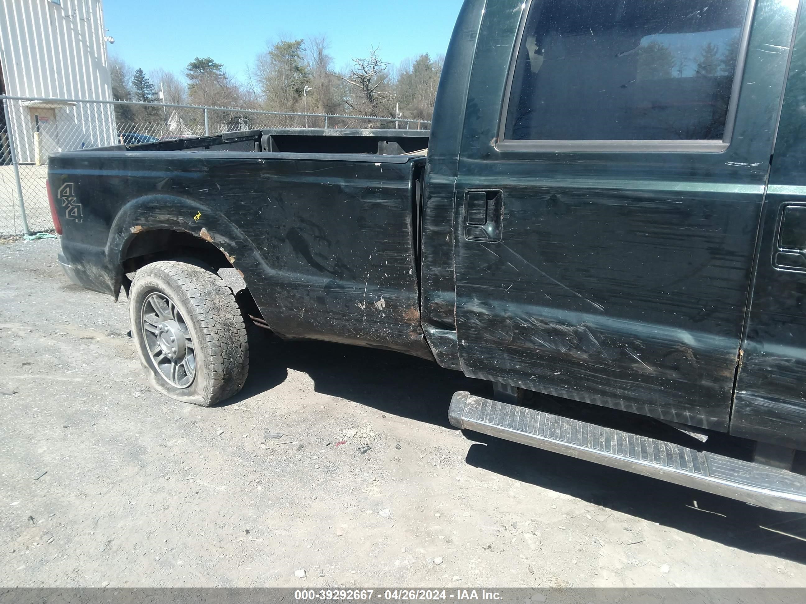 Photo 10 VIN: 1FT8W3BT7DEA02492 - FORD F350 