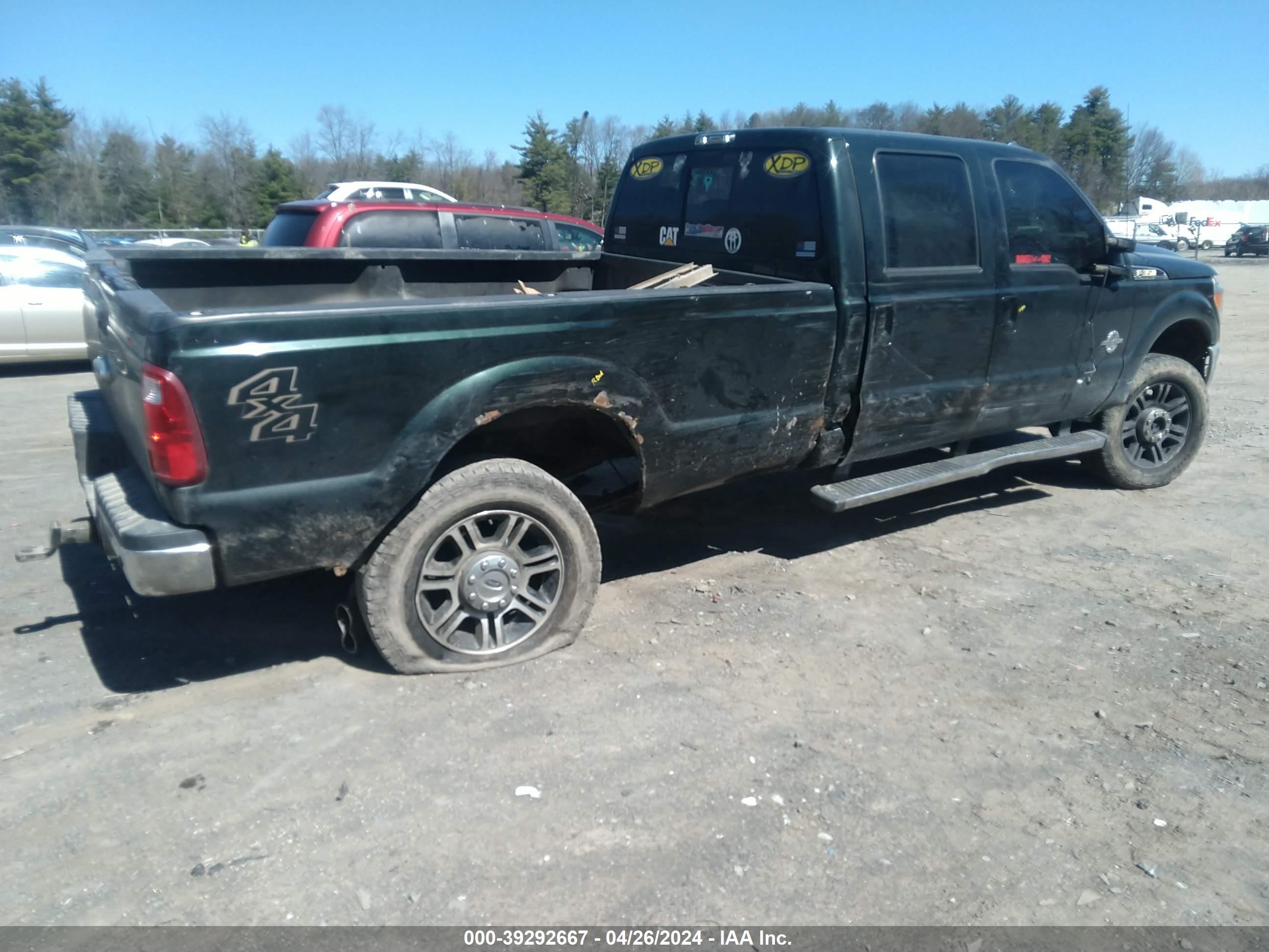 Photo 3 VIN: 1FT8W3BT7DEA02492 - FORD F350 