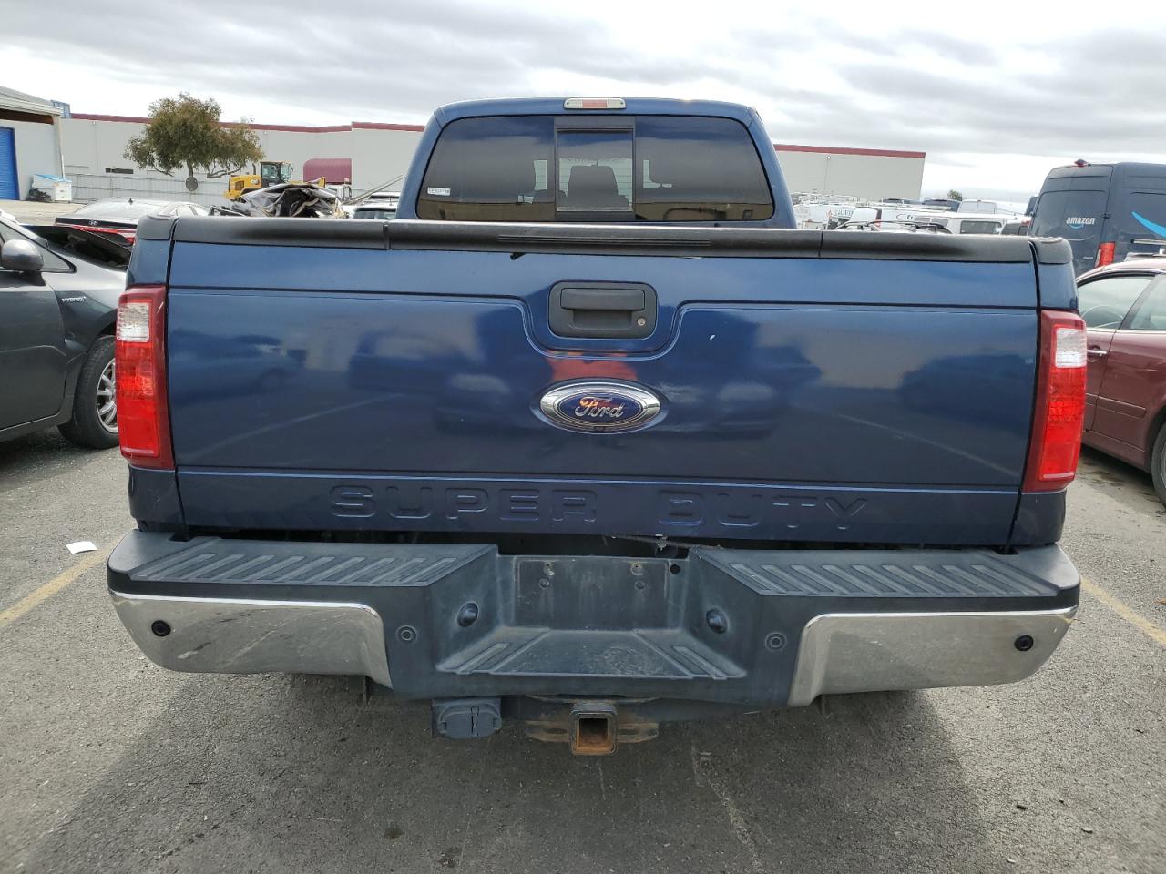 Photo 5 VIN: 1FT8W3BT7FED67998 - FORD F350 