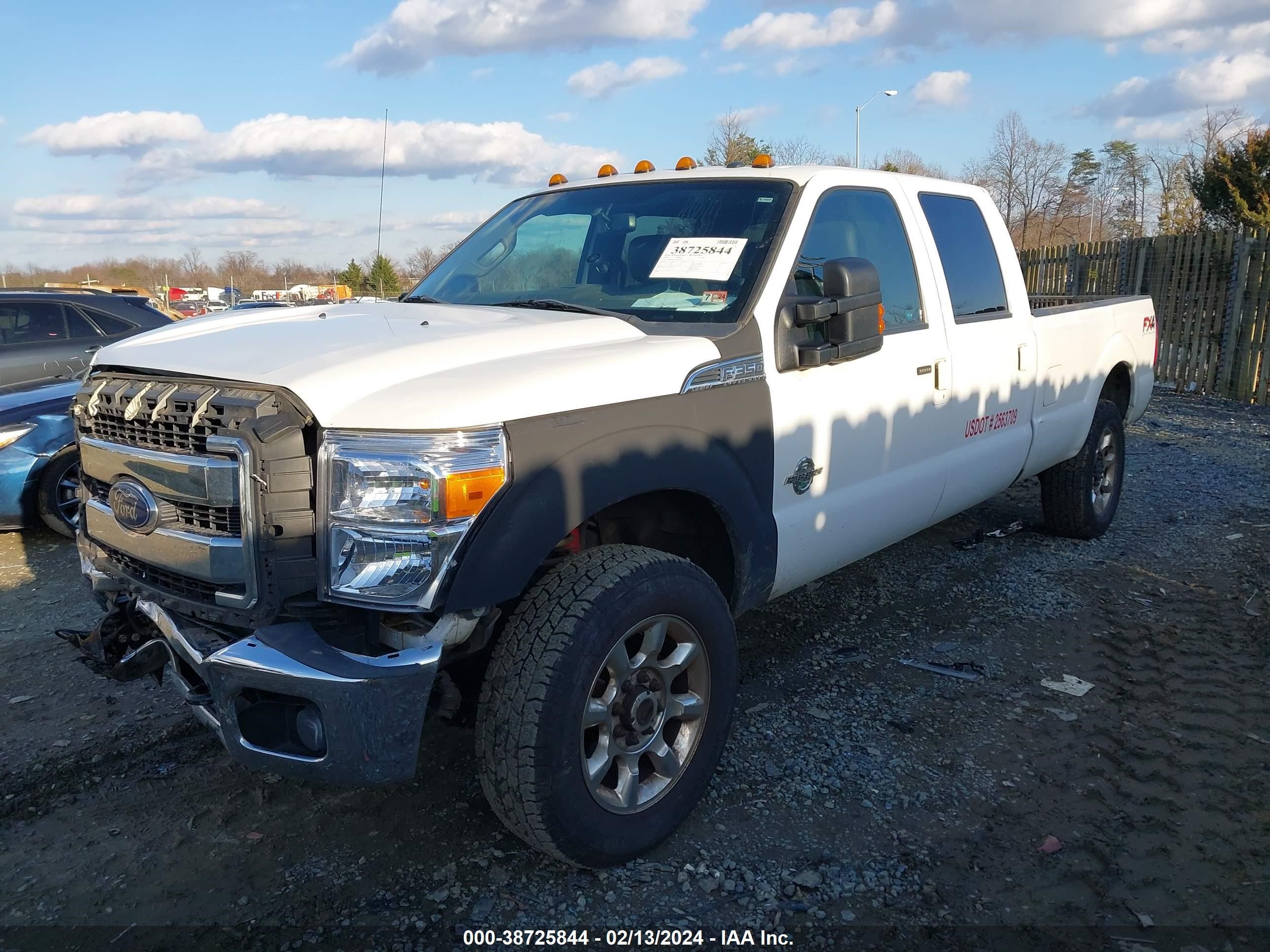 Photo 1 VIN: 1FT8W3BT7GEB22295 - FORD F350 