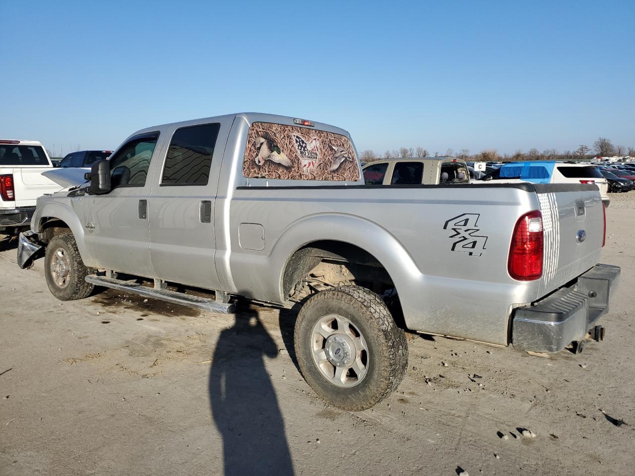 Photo 1 VIN: 1FT8W3BT7GEC00879 - FORD F350 