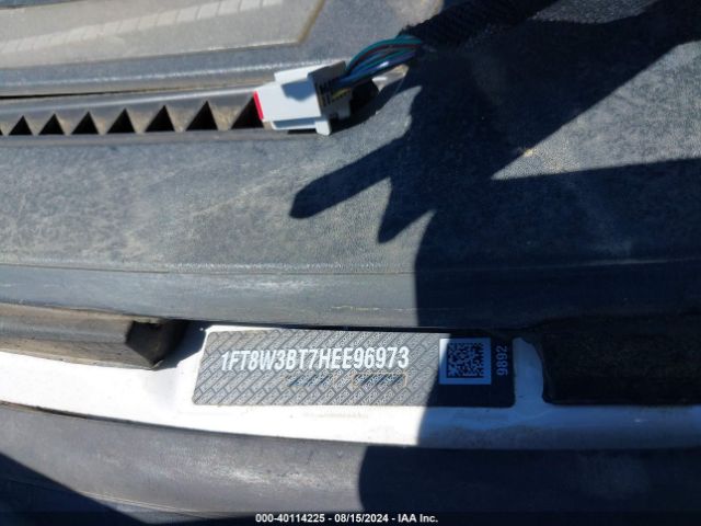 Photo 8 VIN: 1FT8W3BT7HEE96973 - FORD F-350 