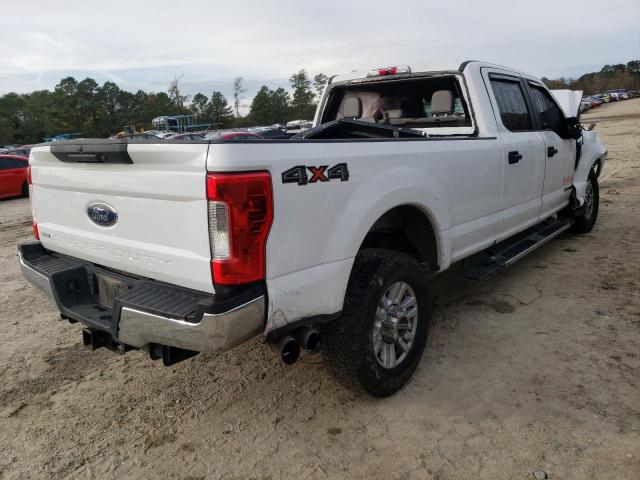 Photo 2 VIN: 1FT8W3BT7JEC97721 - FORD F350 SUPER 