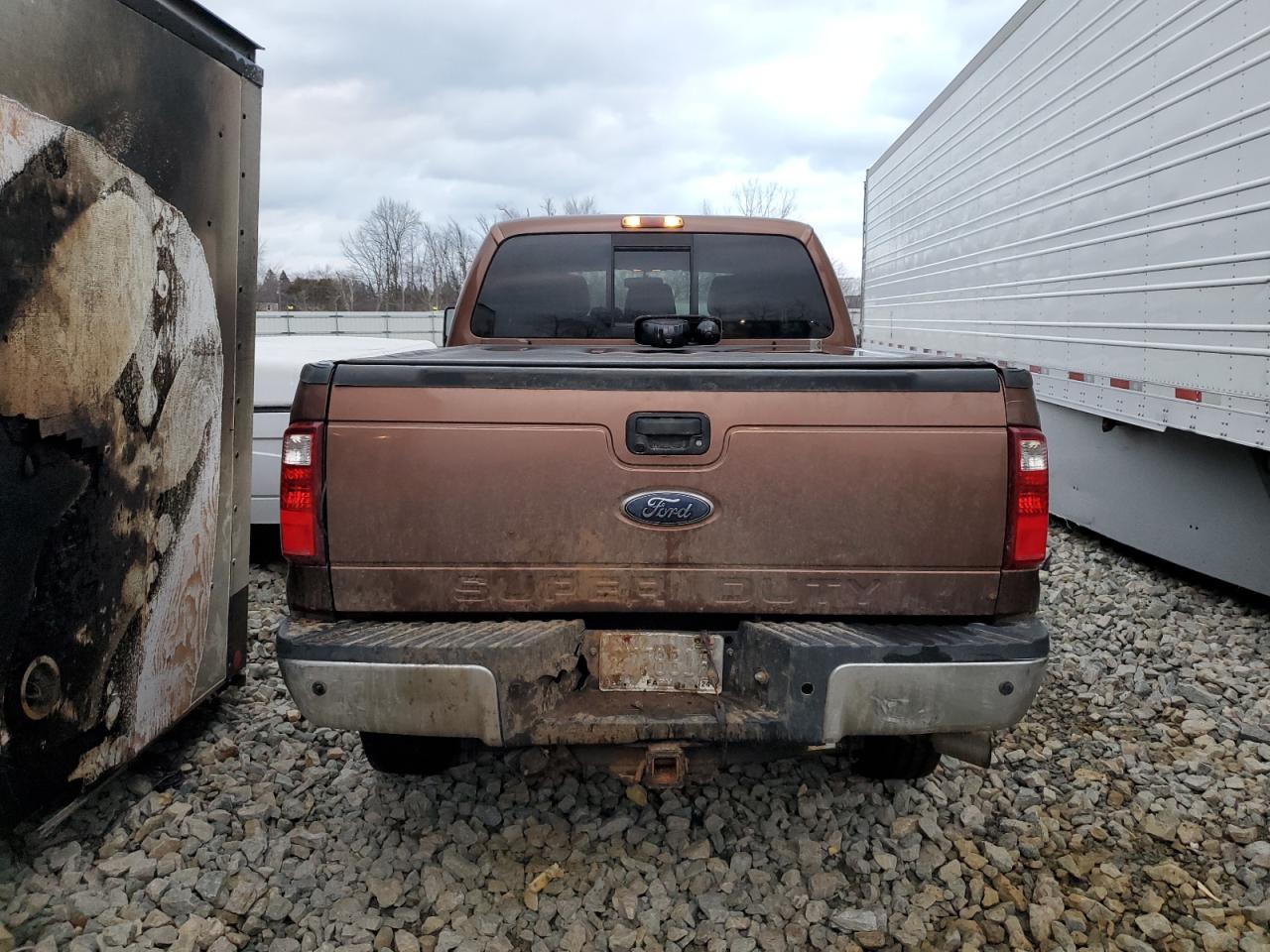 Photo 5 VIN: 1FT8W3BT8BEC91122 - FORD F350 