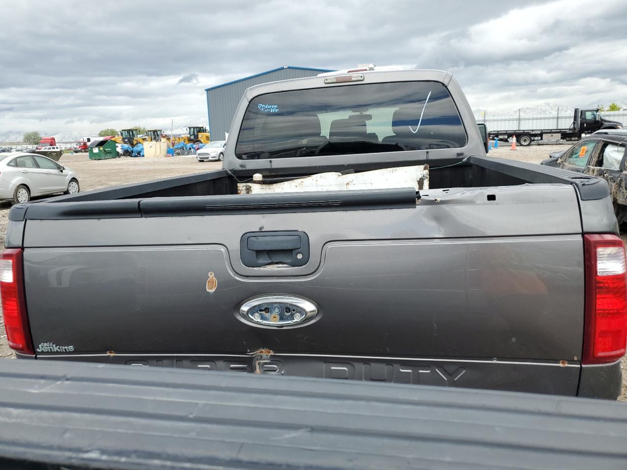 Photo 5 VIN: 1FT8W3BT8EEA56076 - FORD F350 