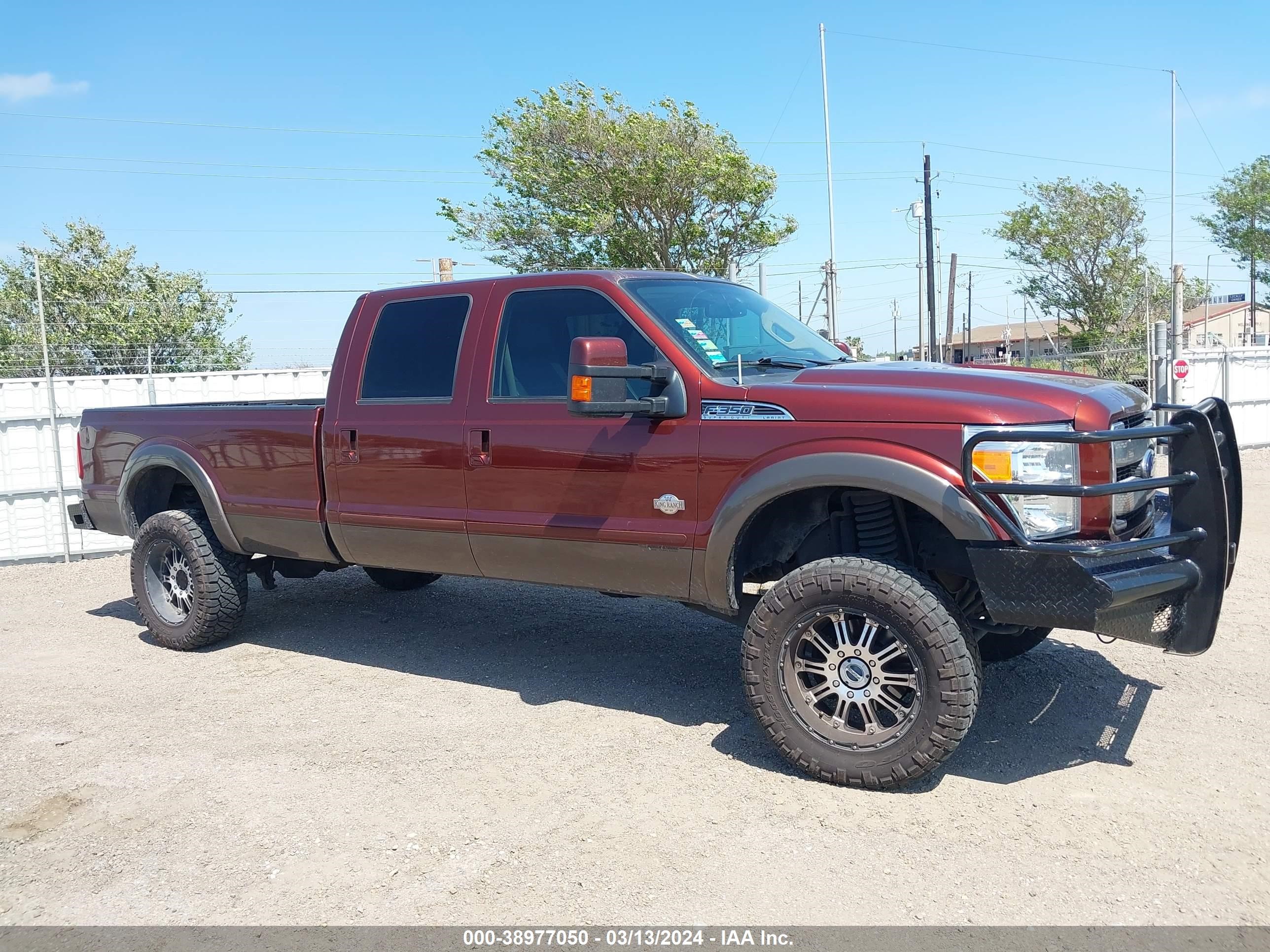 Photo 12 VIN: 1FT8W3BT8FEA86597 - FORD F350 