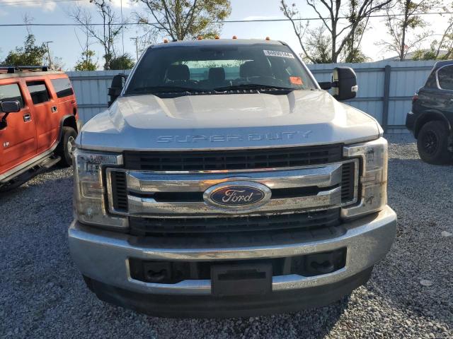 Photo 4 VIN: 1FT8W3BT8HEC18826 - FORD F350 SUPER 