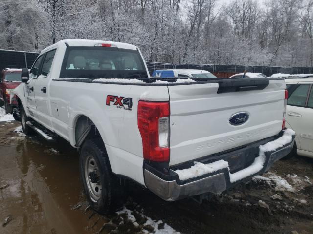 Photo 2 VIN: 1FT8W3BT8HED99913 - FORD F350 SUPER 