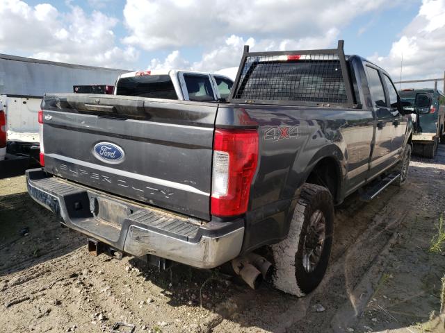 Photo 3 VIN: 1FT8W3BT8HEF46232 - FORD F350 SUPER 