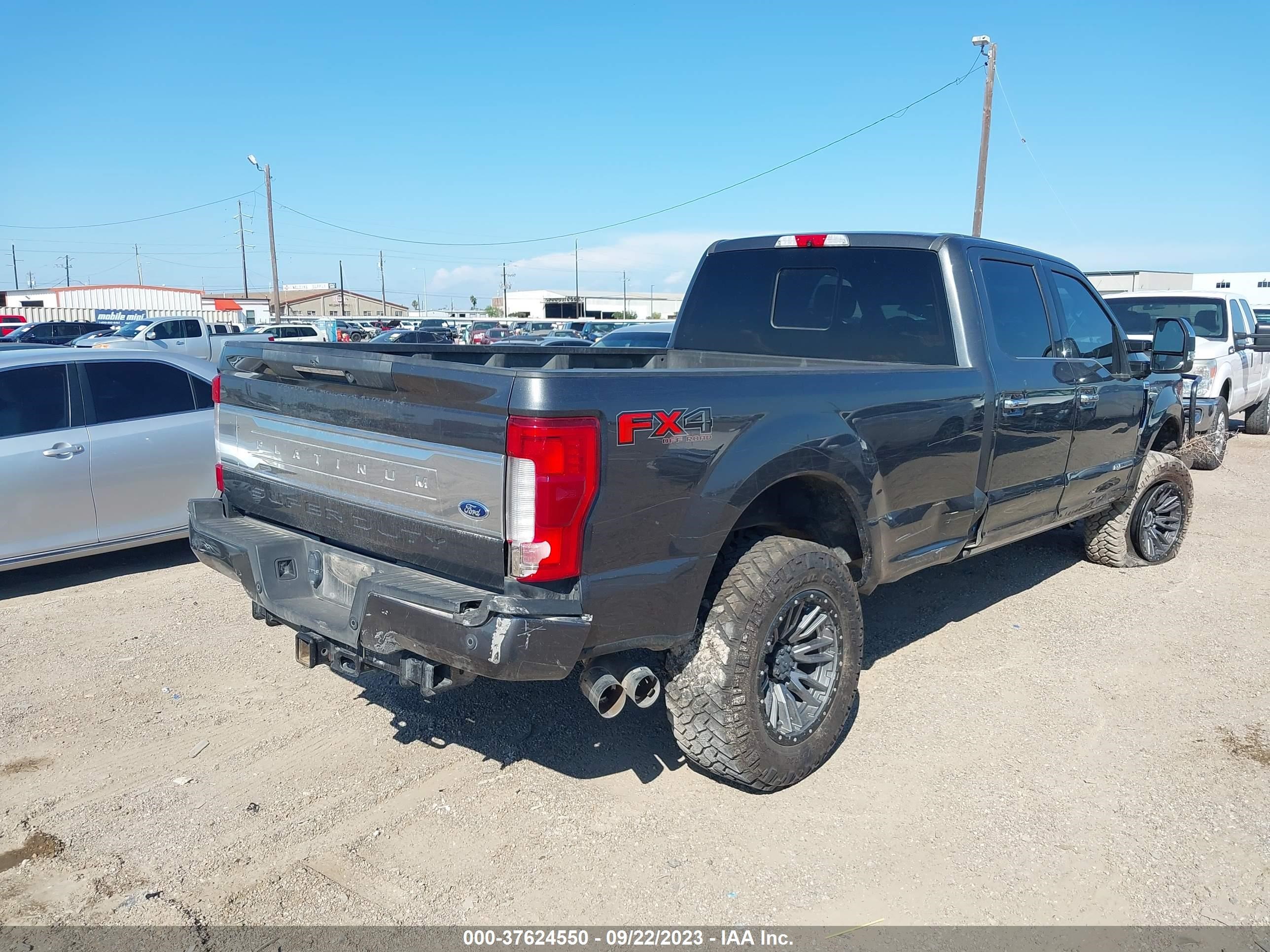 Photo 2 VIN: 1FT8W3BT8KEC78449 - FORD F350 