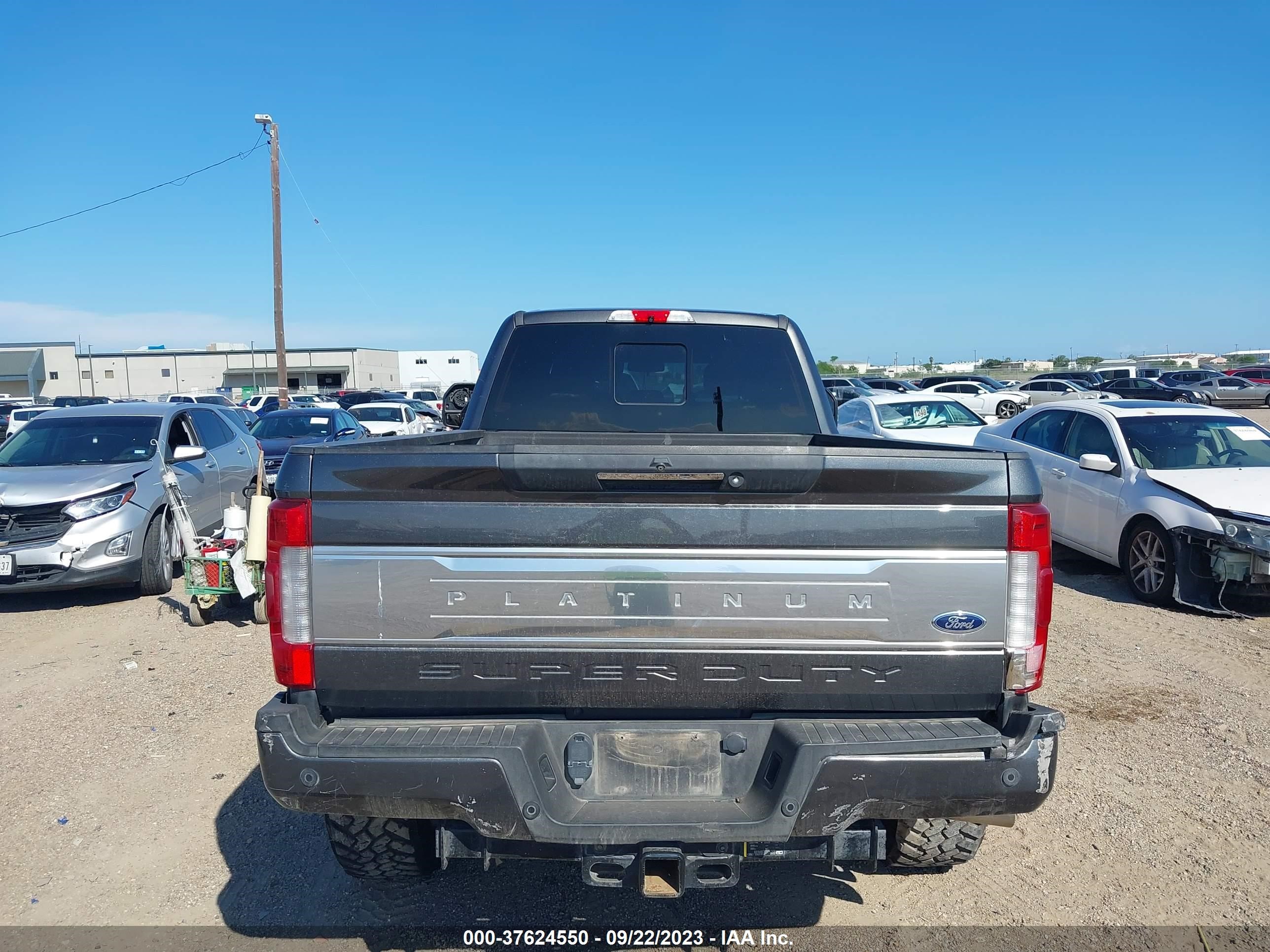 Photo 6 VIN: 1FT8W3BT8KEC78449 - FORD F350 