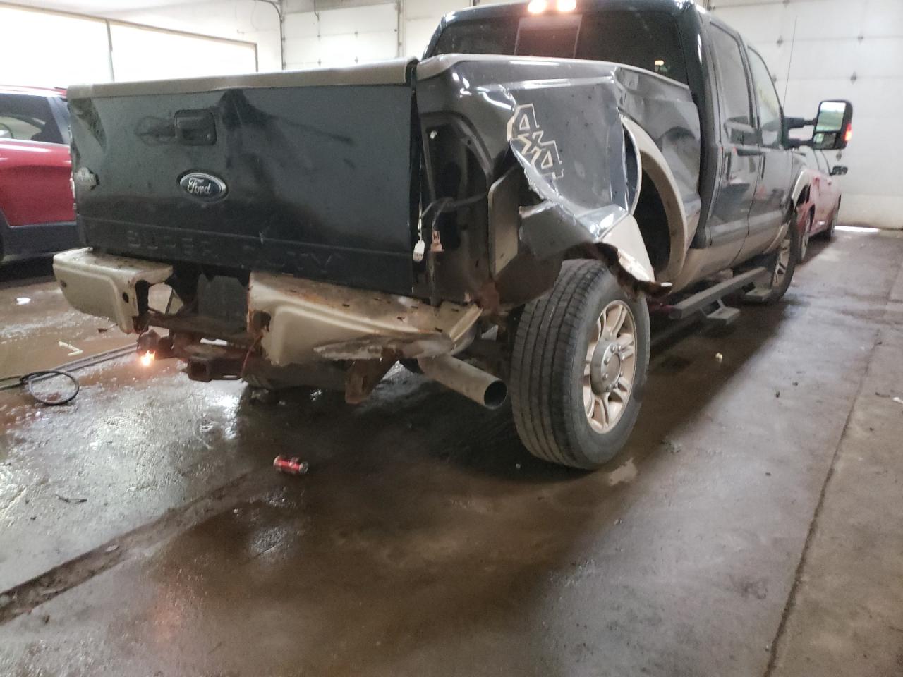 Photo 8 VIN: 1FT8W3BT9BEA32803 - FORD F350 