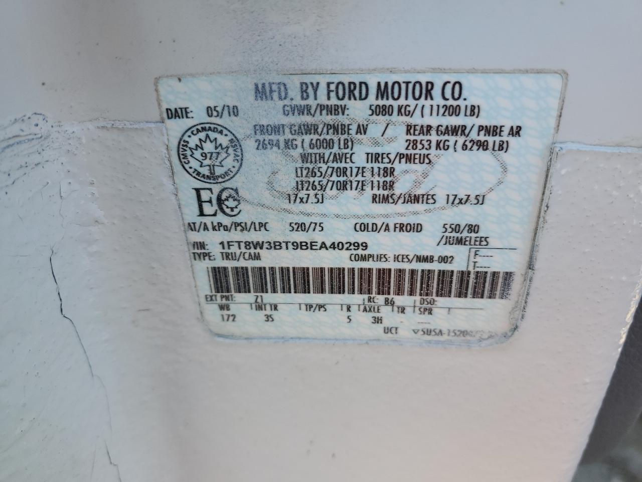 Photo 12 VIN: 1FT8W3BT9BEA40299 - FORD F350 