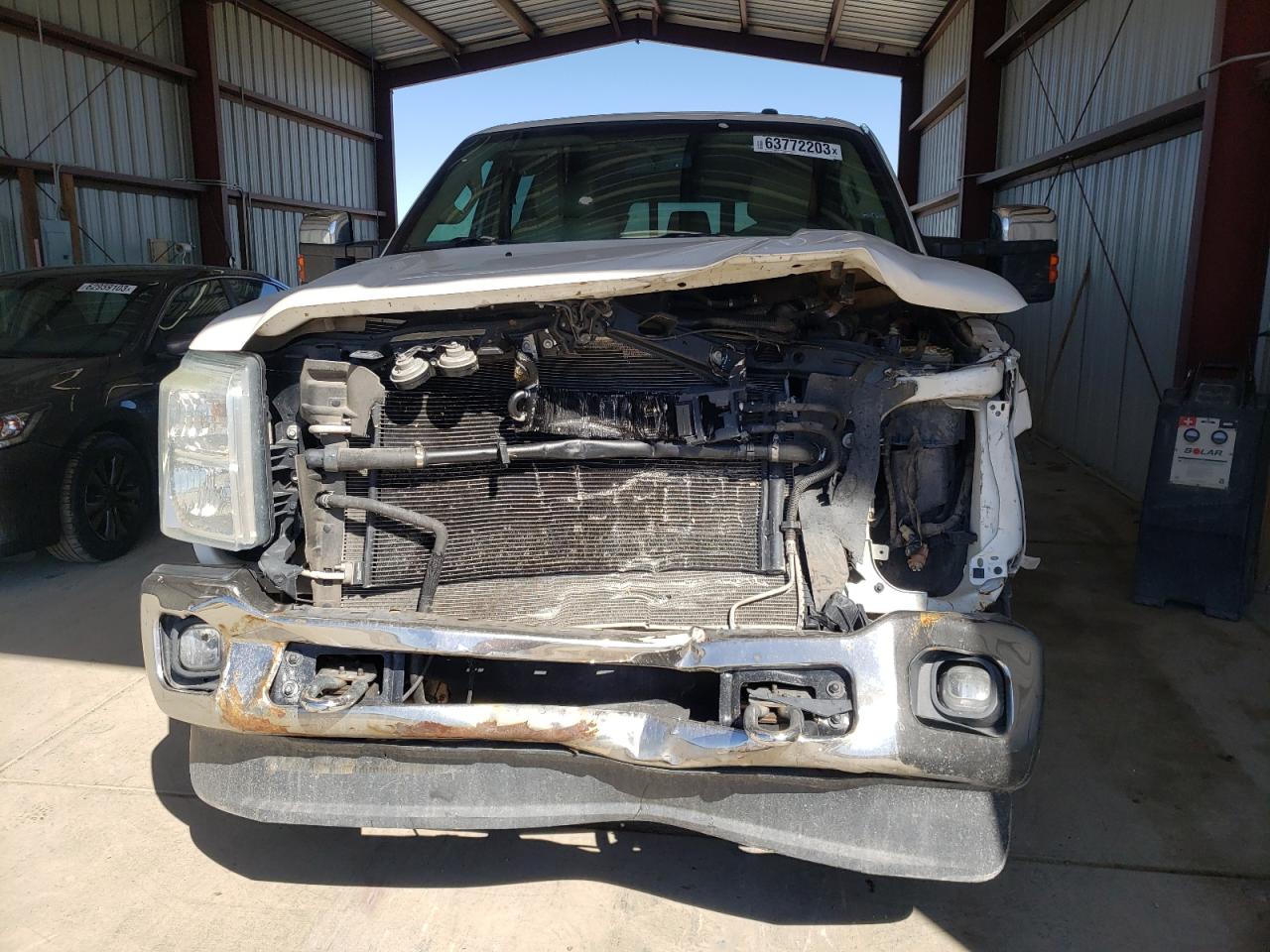 Photo 4 VIN: 1FT8W3BT9BEC74734 - FORD F350 