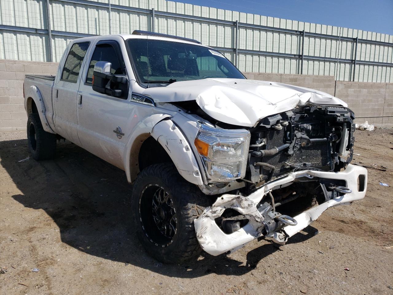 Photo 3 VIN: 1FT8W3BT9FED34128 - FORD F350 