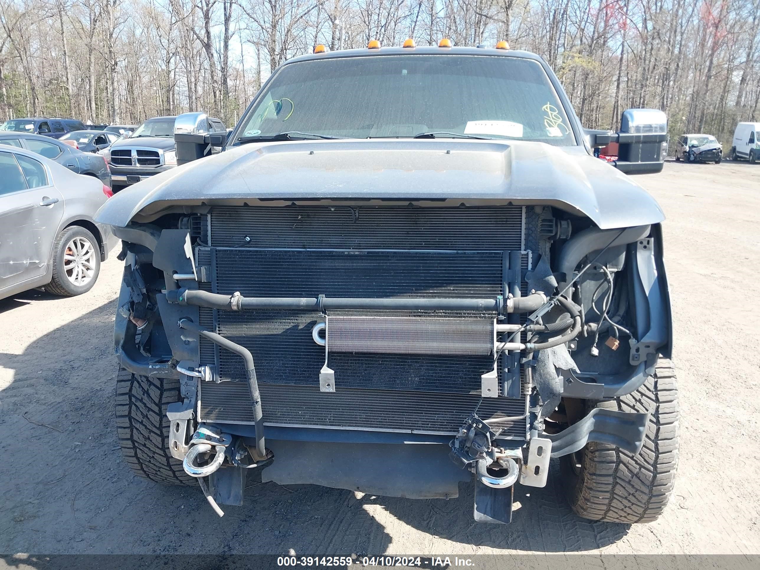 Photo 11 VIN: 1FT8W3BT9GEC11527 - FORD F350 