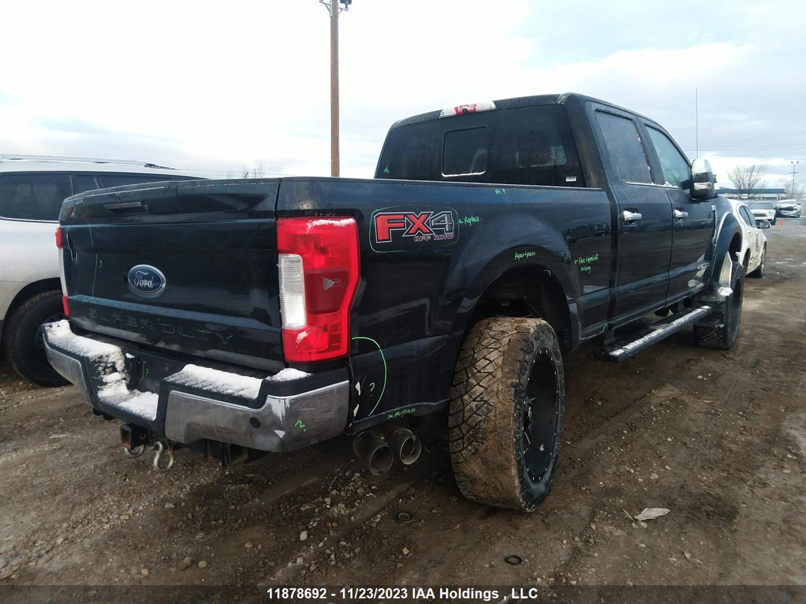 Photo 3 VIN: 1FT8W3BT9HEC92708 - FORD F350 