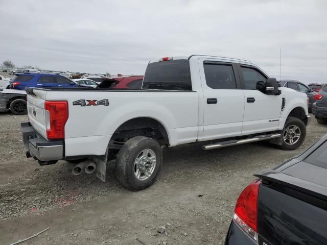 Photo 2 VIN: 1FT8W3BT9HEE80502 - FORD F350 