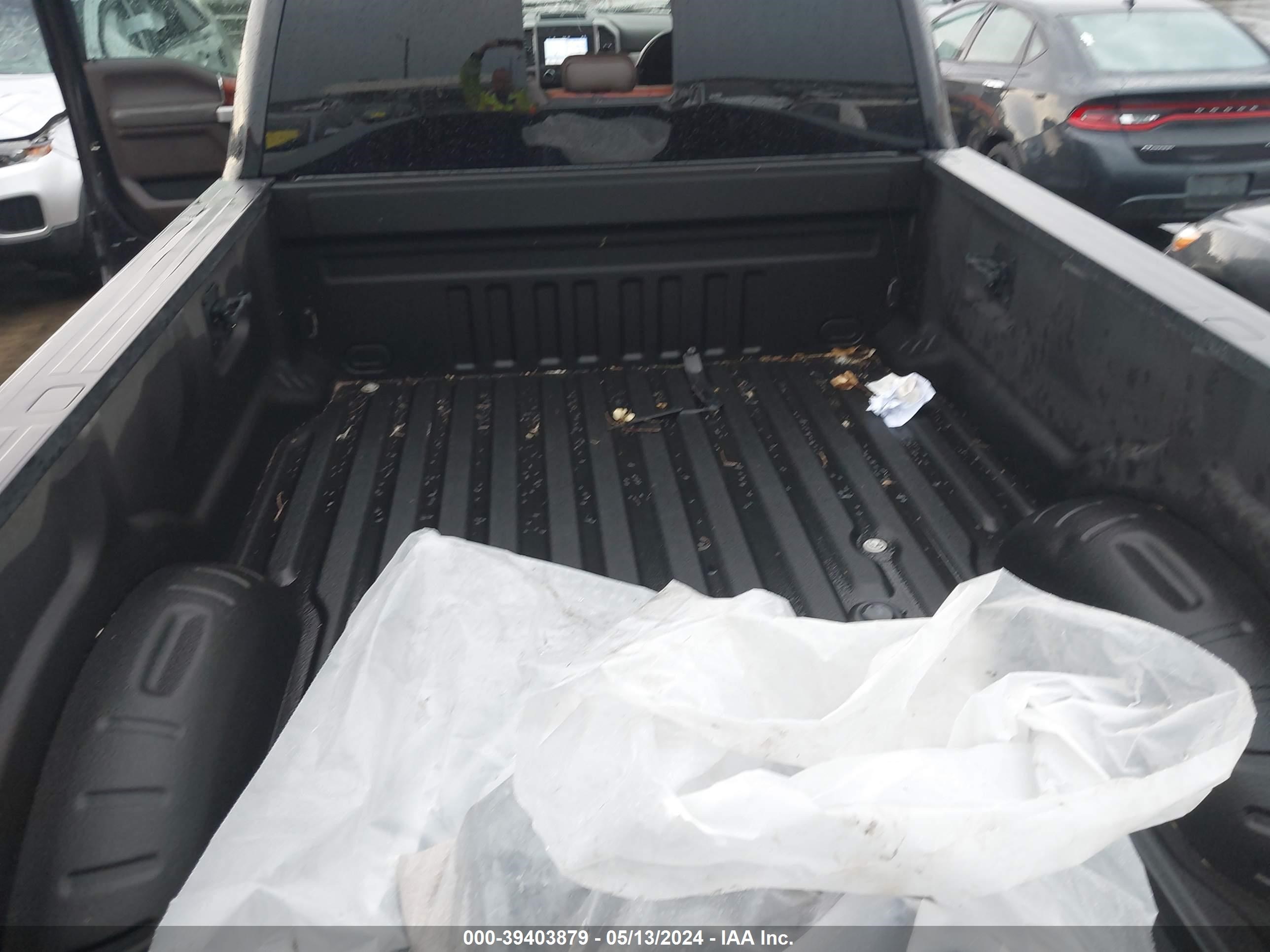 Photo 5 VIN: 1FT8W3BT9KEE20579 - FORD F350 