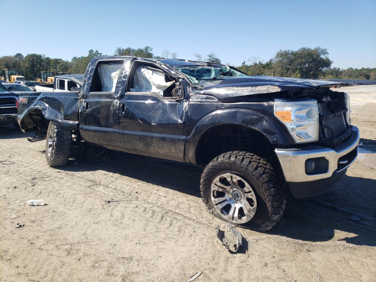 Photo 3 VIN: 1FT8W3BTXCEA38823 - FORD F350 