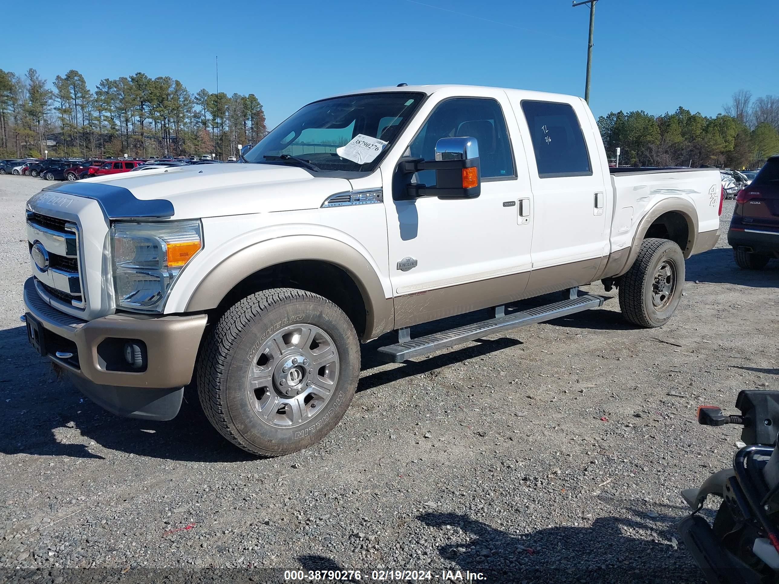 Photo 1 VIN: 1FT8W3BTXDEA73220 - FORD F350 