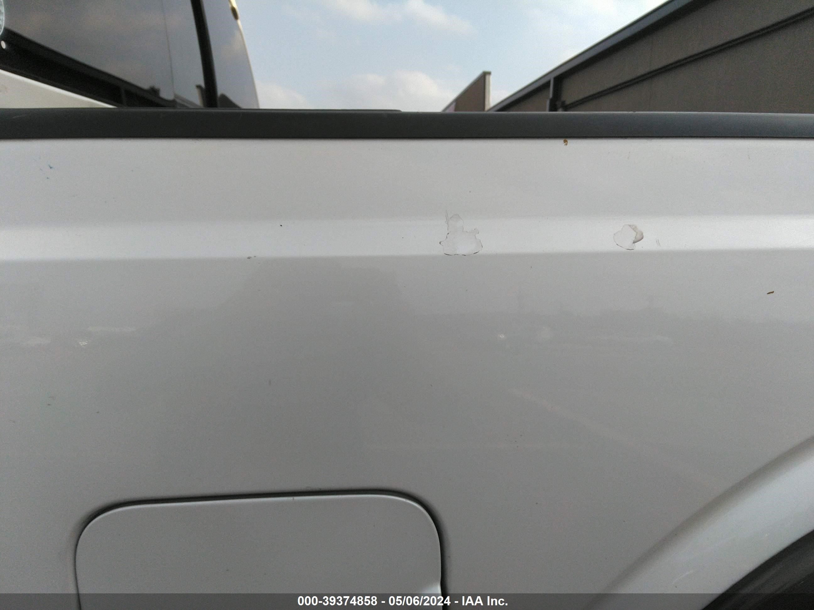 Photo 10 VIN: 1FT8W3BTXFEC08277 - FORD F350 