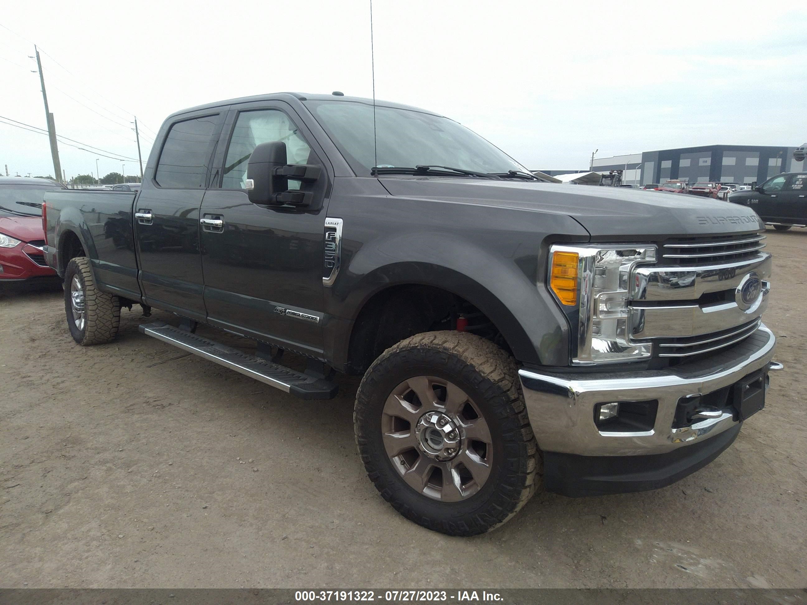 Photo 1 VIN: 1FT8W3BTXHEC79188 - FORD F350 