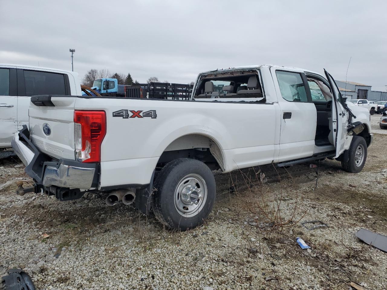 Photo 2 VIN: 1FT8W3BTXKED99693 - FORD F350 