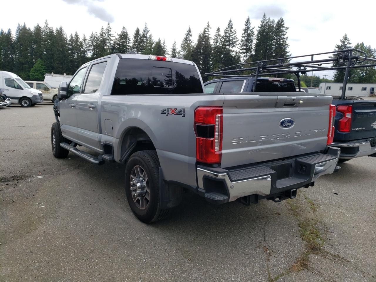 Photo 1 VIN: 1FT8W3BTXPEC38106 - FORD F350 