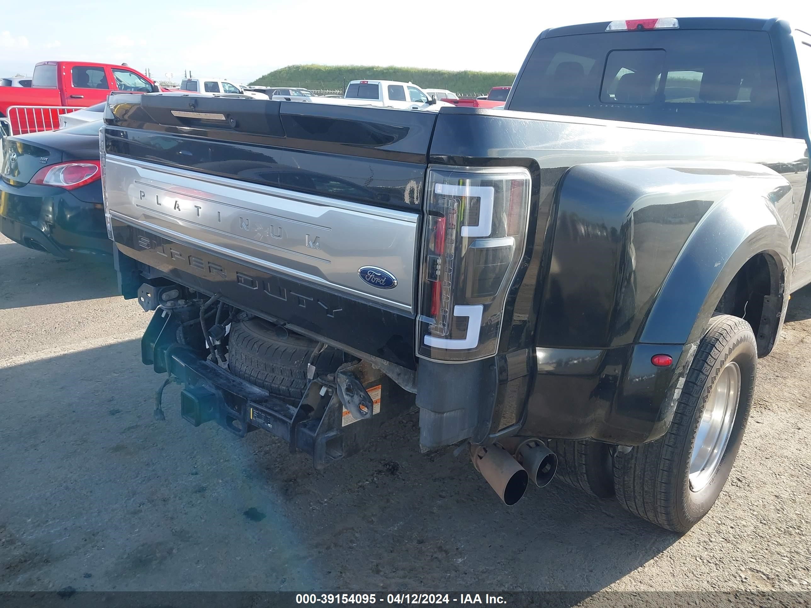 Photo 10 VIN: 1FT8W3CT5KED37844 - FORD F350 