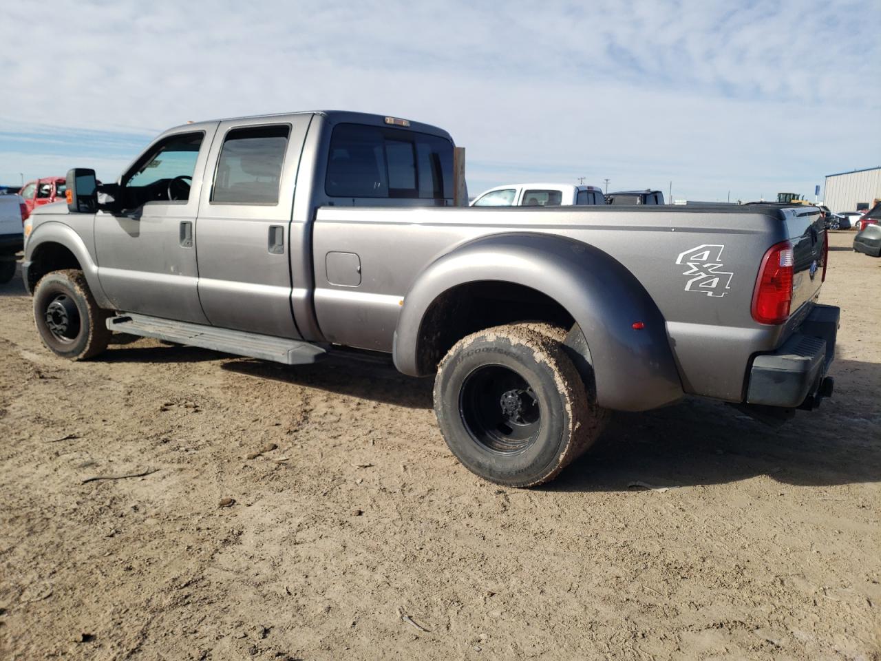 Photo 1 VIN: 1FT8W3D67DEB31274 - FORD F350 